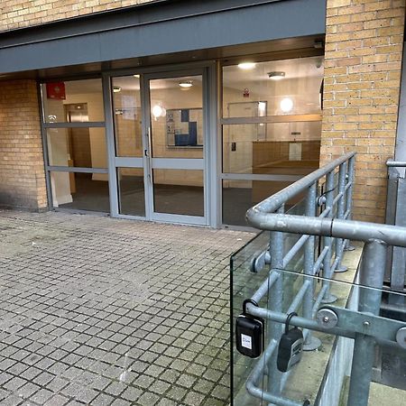 شقة Entire Flat In Ealing لندن المظهر الخارجي الصورة